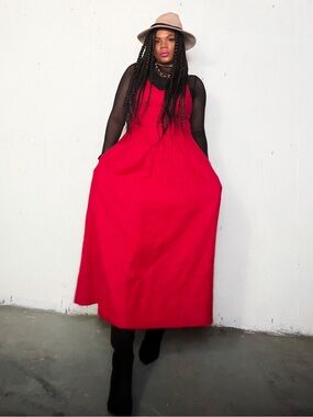 Vibrant Red Maxi Dress with Pockets, L